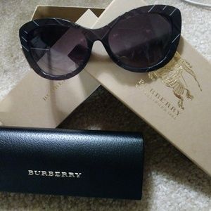 100% Authentic Brand New Burberry Sunglasses